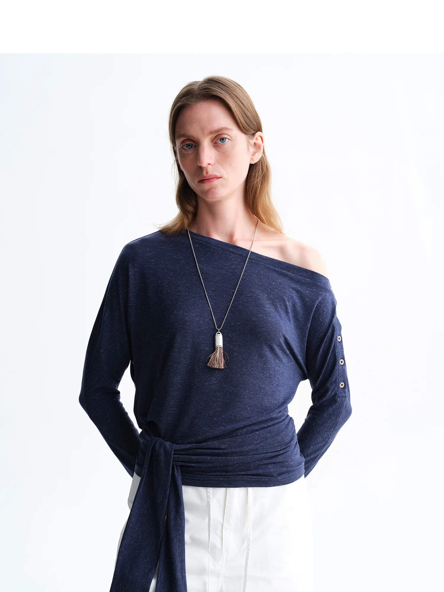 Spring New Style Knitted Long Sleeve T-Shirt Bow Tie Shoulder One-Shoulder Button Design Linen Feel Women's Fashion Top