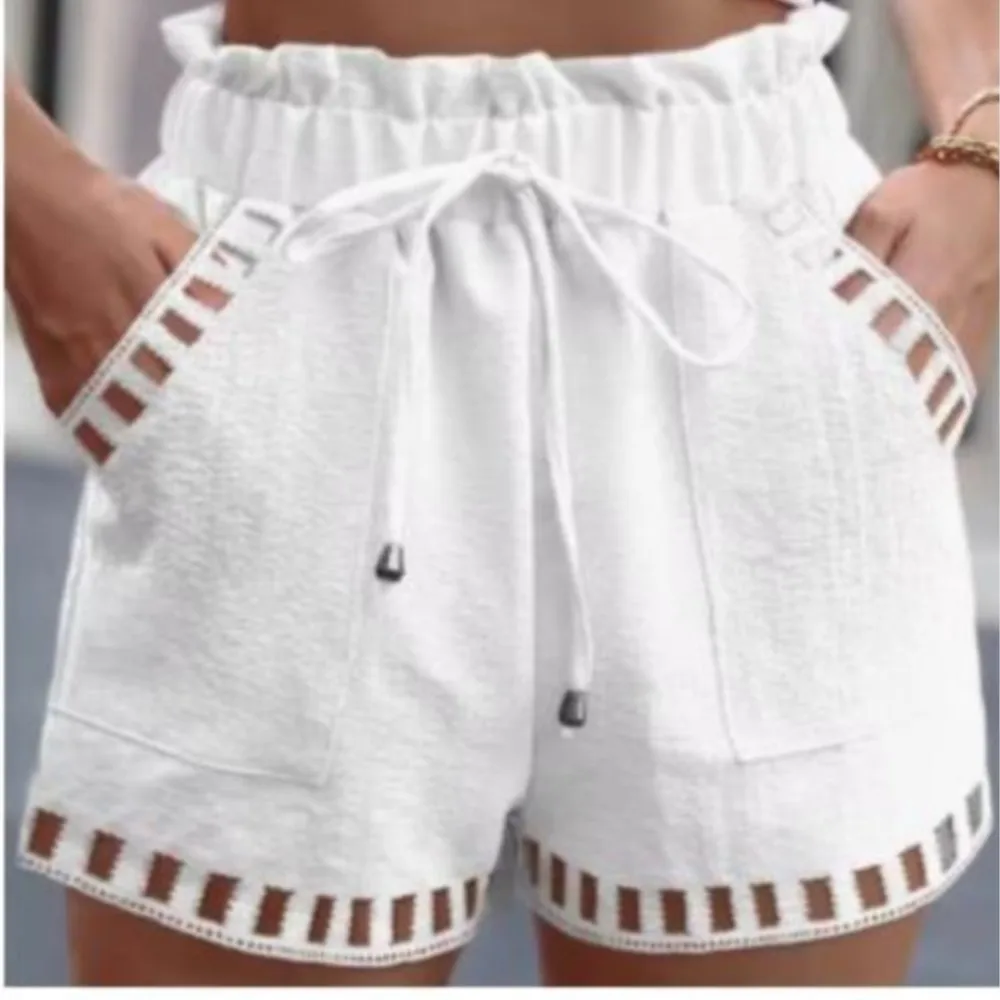 

Cotton Linen Women's Solid Color Shorts Thin Hollow Out Design Trim Pocket Tight Waist Shorts Beachwear Casual Female Clothes