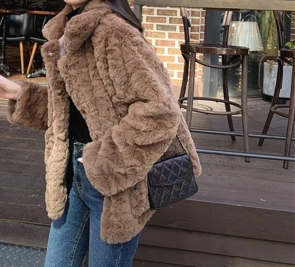 

2025 New Autumn and Winter Lamb Plush Jacket for Women Loose and Thick Slimming Top