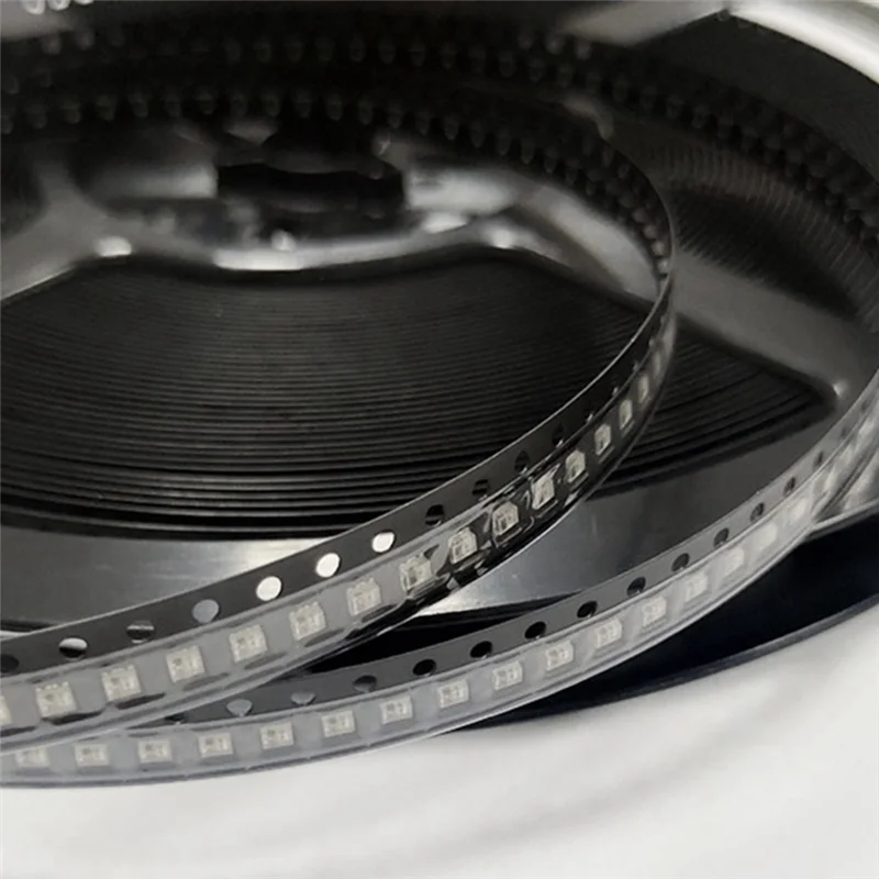 A9oP-200 قطعة WS2812 2020 LED رقاقة 4 دبابيس صغيرة بيضاء PCB عنونة الرقمية RGB كامل اللون LED رقاقة DC5V لشاشة شريط LED