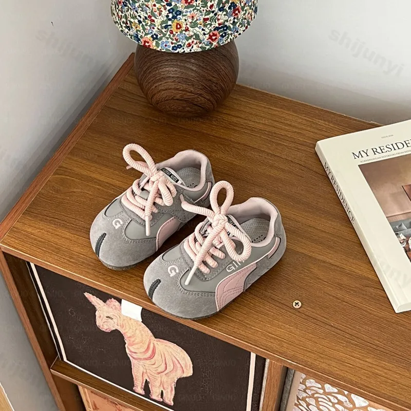 

Children Retro Walking Shoe Baby Toddler Casual Sneakers 2025 Autumn Girls Boys Sports Shoes Soft Sole Fashion Kids Casual Shoes