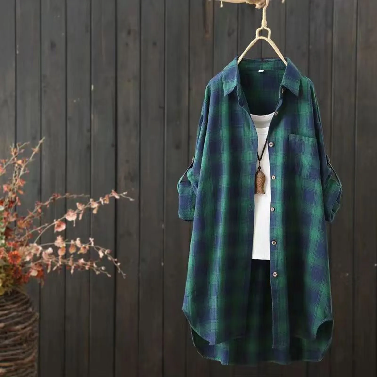 Plaid long-sleeved lapel blouse jacket female 2024 spring and fall Korean version loose oversize casual medium-length shirt