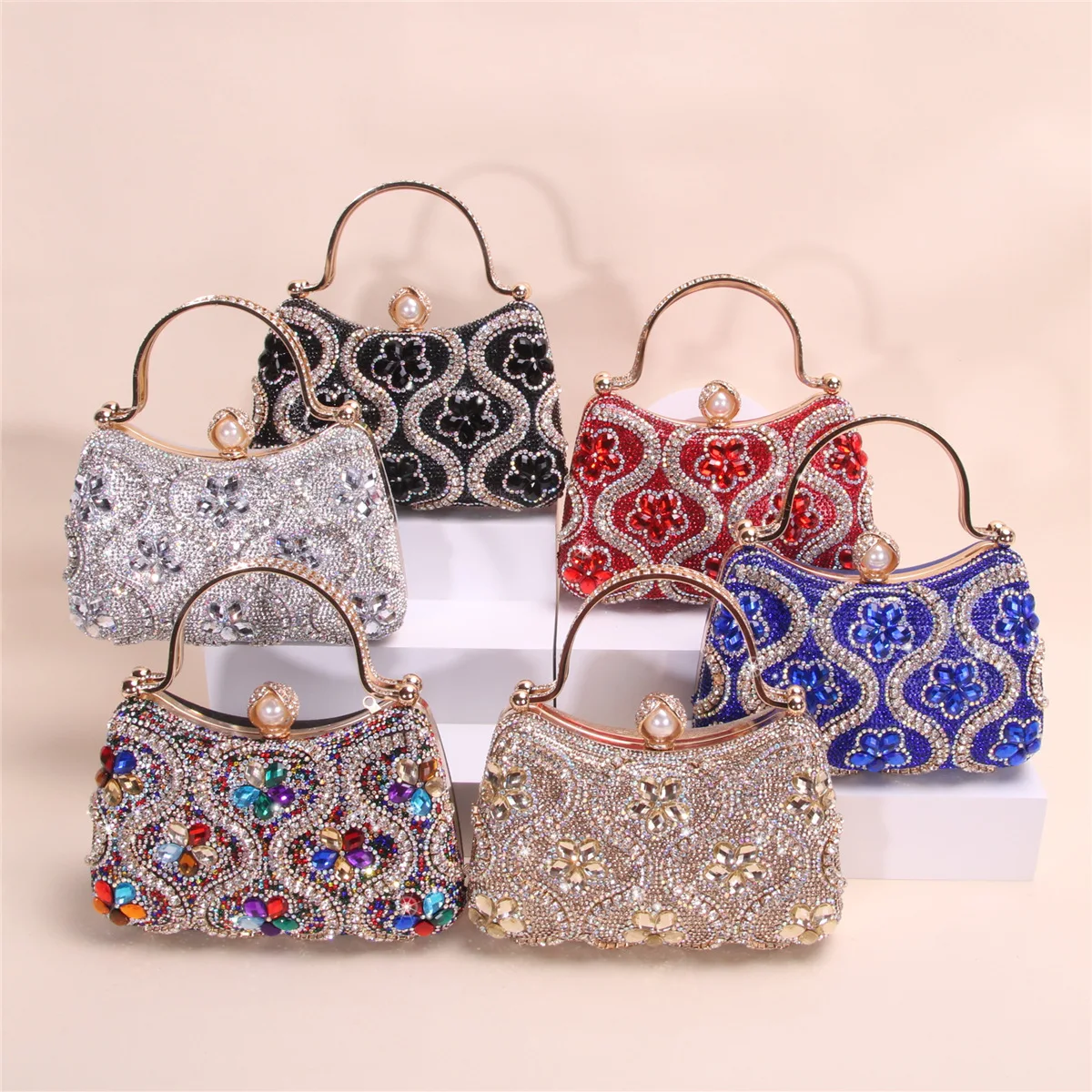 Sparkling Crystal Flower Evening Purse for Ladies, Pearl Kiss Lock Metal Handle Hardcase Wedding Banquet Handbag