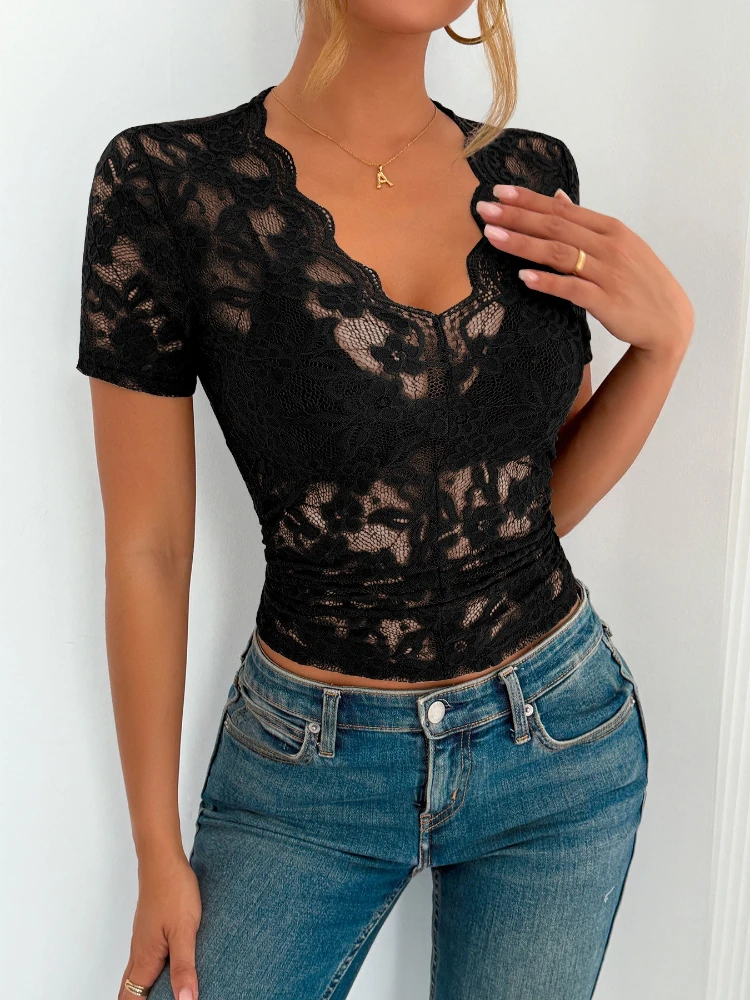 

Новая весенняя однотонная женская облегающая рубашка с v-образным вырезом и короткими рукавами, летняя элегантная женская кружевная короткая полупрозрачная блузка