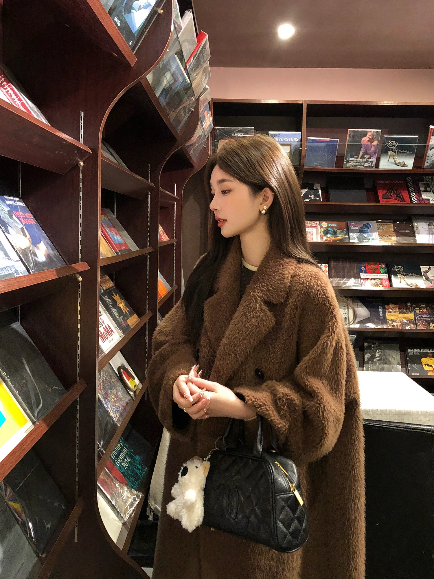 

LM Hong Kong Island Sunset 2025 Winter New 00 Lamb Fur Coat Inteated Skin And Fur Medium Length Women's Coat