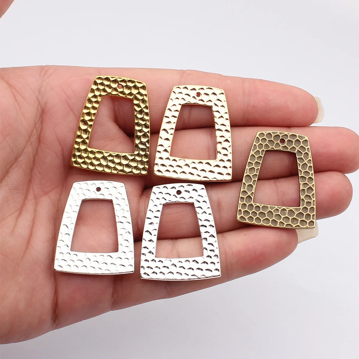 WYSIWYG 4pcs 35x28mm 5 Colors Hollow Out Hammered Trapezoidal Geometric Charms For DIY Jewelry Making