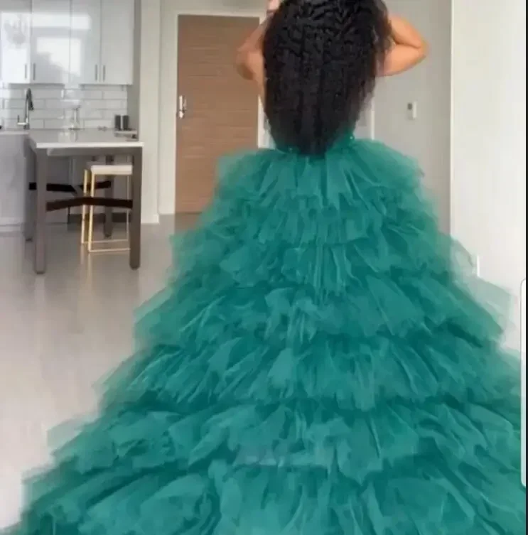 Hot Fashion Extra Fluffy Chiffon Superman Women Make Party Details with Train Chiffon Fluffy Long Skirts