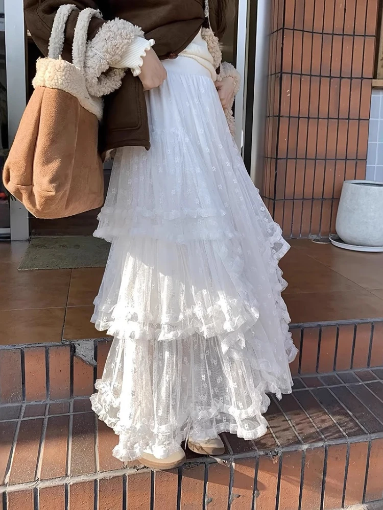 Korean White and Black Three-layer Heavy-duty Splicing Irregular Mesh Half Skirt for Women, High-end and Versatile Cake Skirt