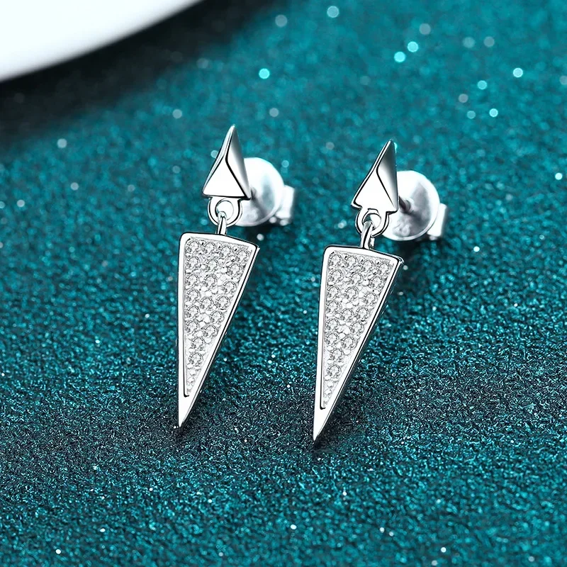 

Luxury Platinum Pt950 Drop Earrings for Women Personalized Earrings Triangle 0.19ct Moissanite Full Set Earrings Fine Jewelry