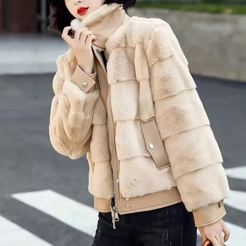 2021 New Women's Winter Thickened Lamswool Beaver Fur Integrated Jacket Loose Fit Tweed Style Young Fashion Overcoat