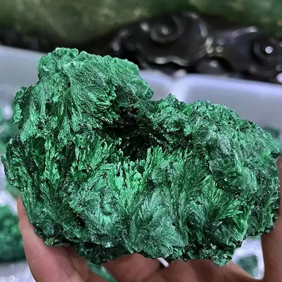 

High Quality Natural Malachite Raw Stone Malachite Crystal Clastic Rock Cube Collectible Witchcraft Magic Minerals Specimen