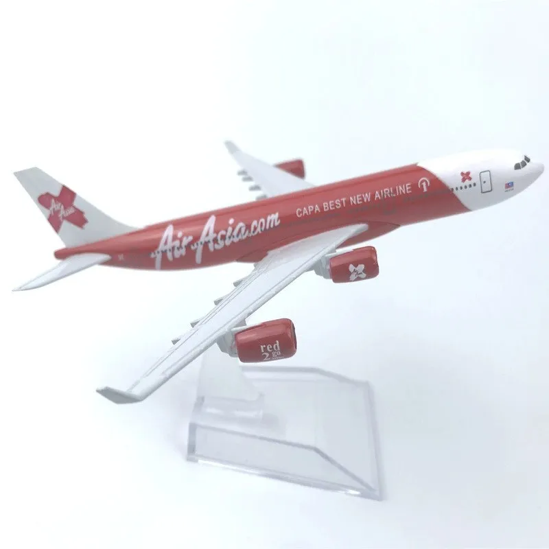 محاكاة سبيكة تذكارية 16 سنتيمتر AirAsia A340 نموذج طائرة طائرة دييكاست المعادن 1/400 مقياس أصدقاء ديكورات المنزل هدية بواسطة