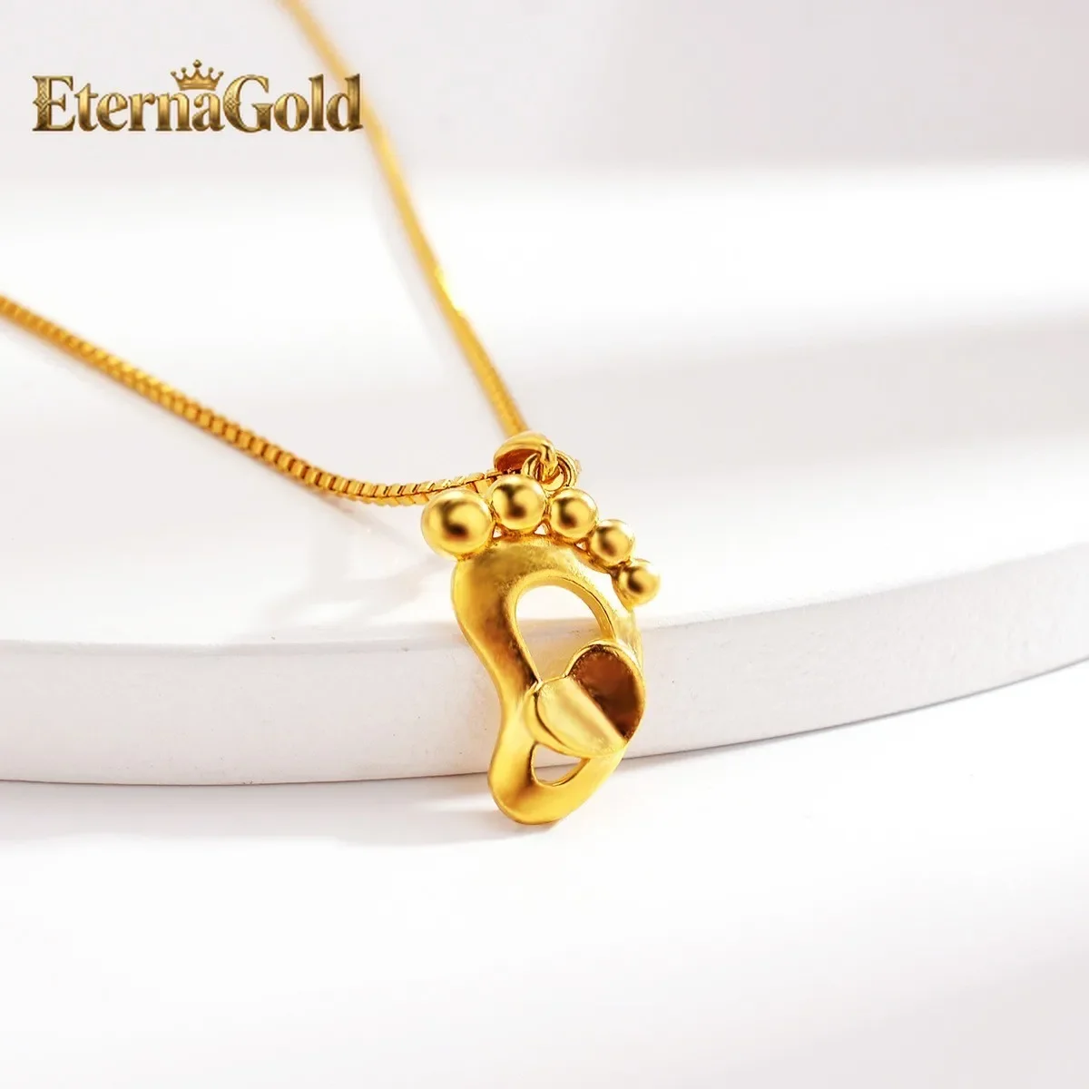 

EternaGold AU999 Gold Jewelry Womens Necklace Japanese and Korean Fashion Creative Foot Pendant 24K Pure Gold Short Clavicle Ch
