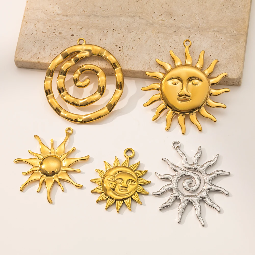 

5pcs Stainless Steel Smiling Sunburst Sun Moon Pendants Charms for DIY Necklaces Bracelets Jewelry Making Supplies Accessories
