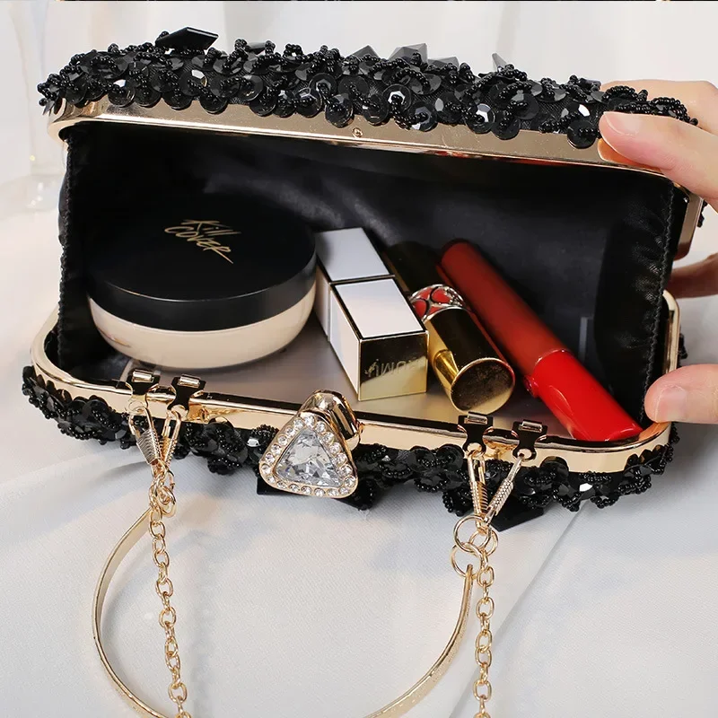 Beaded Pearl Clutch Evening Bag Women Wedding Party Handbag Latch Purse Evening Banquet Bag European Exquisite Bridal Bag