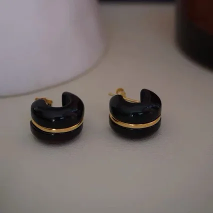 Natural Black Onyx Gemstone C Shaped Stud Earrings 925 Sterling Silver Celebrity Inspired Luxury Daily Fine Jewelry For Women
