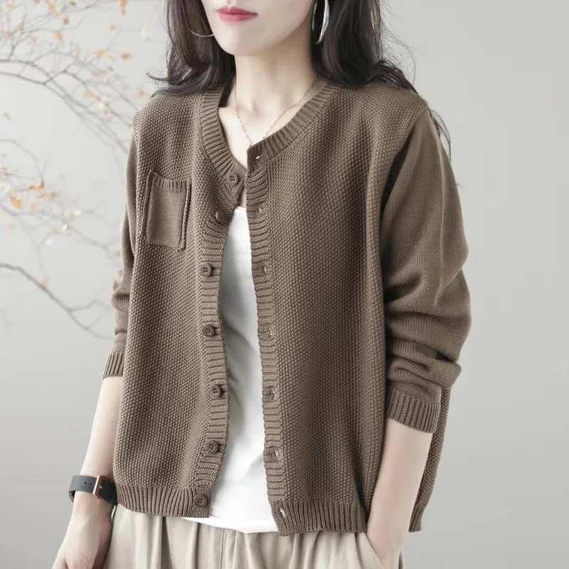 

Women's Short Knitted Cardigan 2025 Autumn Winter New Korean Style Sweater Jacket Pullovers