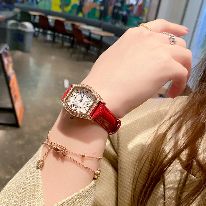 Luxury Brand Rose Gold Watch for Women Diamonds Red Green Crocodile-effect Leather Quartz Girl Ladies Clock Dress Wristwatch
