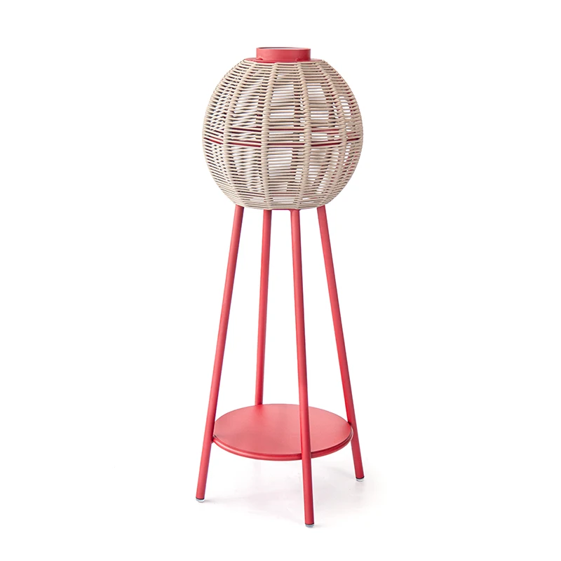 Aluminum Rattan Freestanding Candle Lantern Holder for Garden Supplies