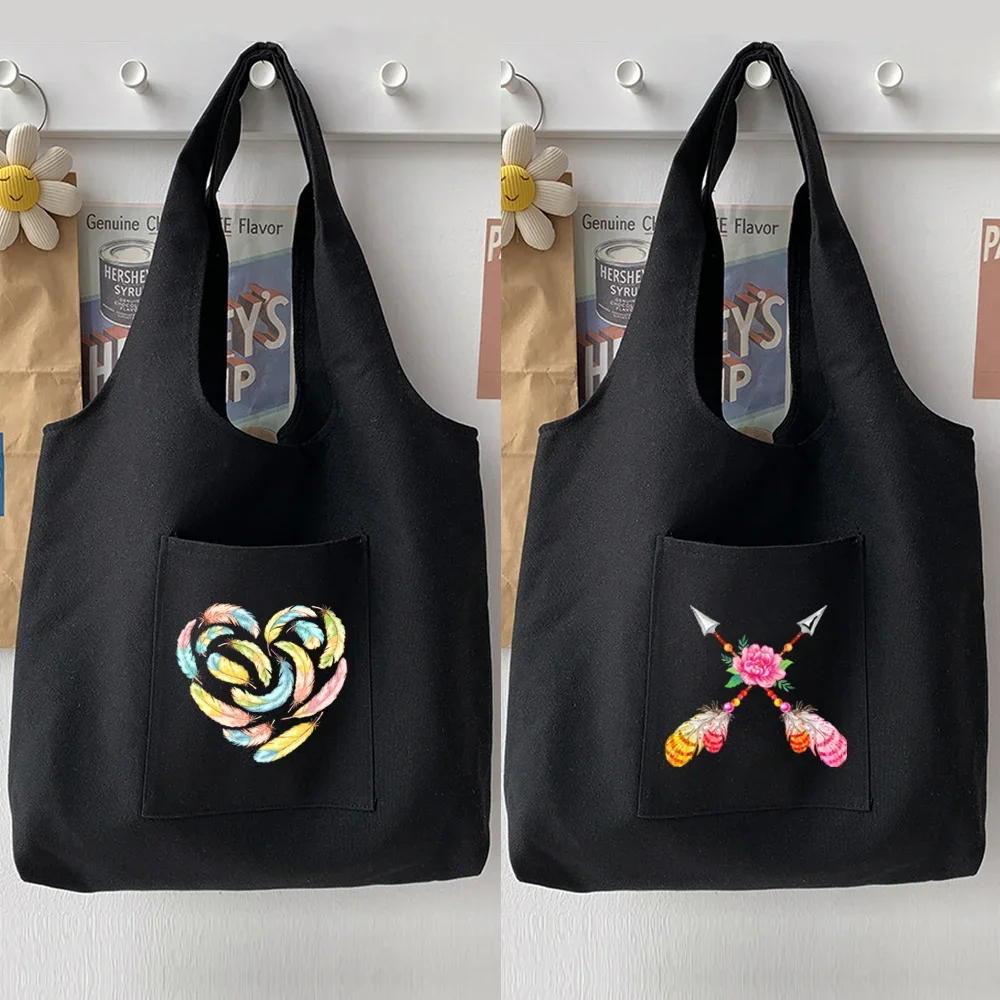 

Cartoon Simple Black Shoulder Bag Woman Bag Handbag Casual Color Feather Pattern Printing Large Capacity Tote Bag Soft Commuter