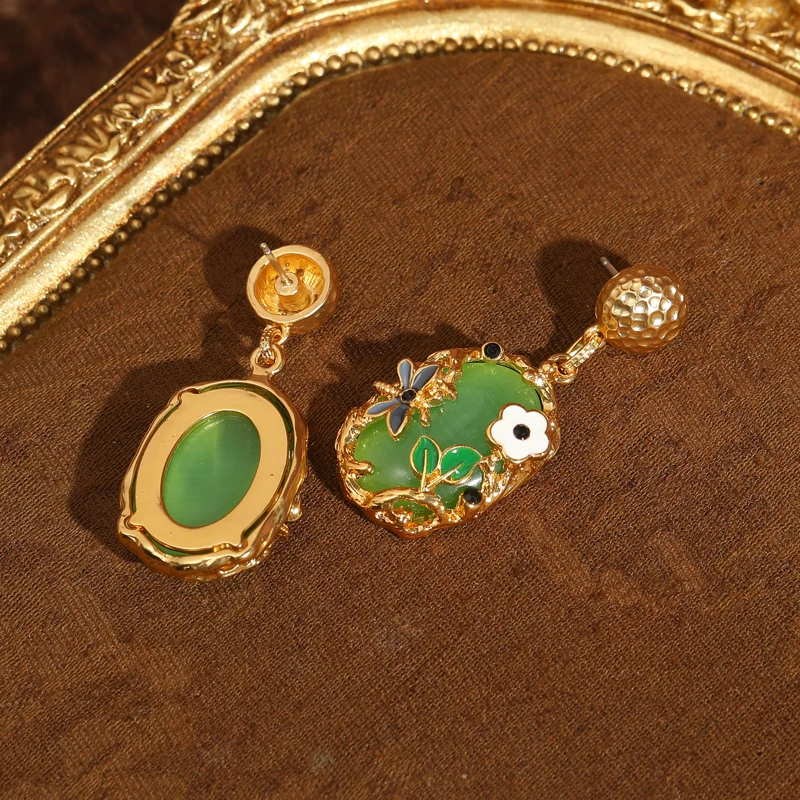 

Vintage Green Glazed Drop Earrings Antique Gold Color Texture Natural Stone Jewelry Pendant Luxury Flower Opal Designer Wedding