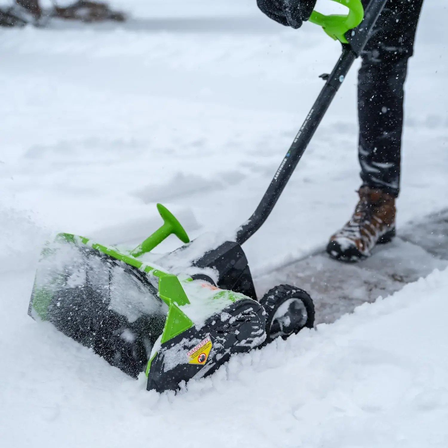 

40-Volt Cordless Electric Snow Shovel, Brushless Motor, 16-Inch width, 300lbs/Minute (Battery and Charger Included)