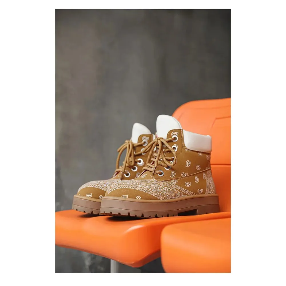 العلامة التجارية الرجال الأحذية النمط البريطاني للجنسين حذاء من الجلد موضة فاخرة الرجال دراجة نارية التمهيد عالية الجودة أحذية من الجلد جديد بوتاس موهير #2