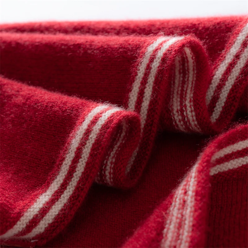 CHICUU Women's Triangle Cashmere Scarf 100% Cashmere Knit Shawl Autumn Winter Basic Soft Comfy Cashmere Shawls