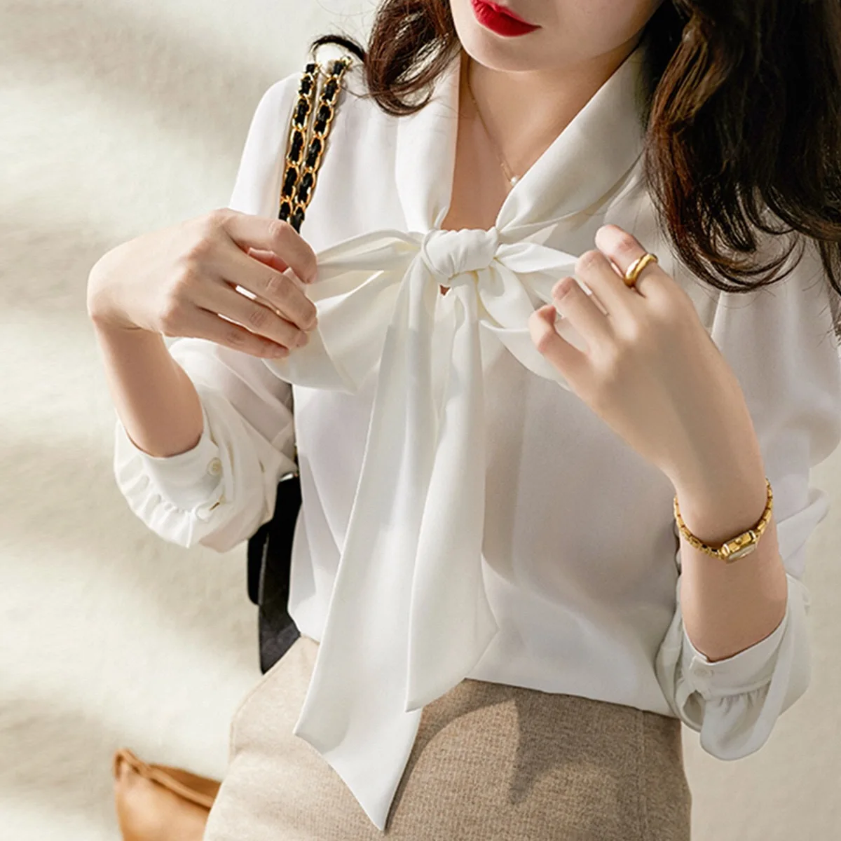 

American European 2025 Spring Fashion Women's Black White Solid Color Casual Trendy Elegant Long Sleeve Bow Cothes Female Tops