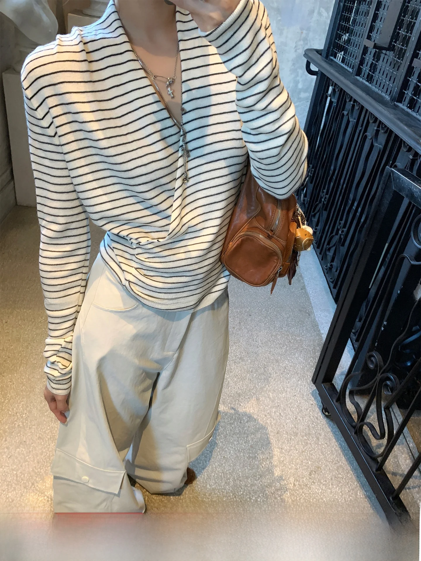 

Gv Long Termism Cross Collar Knitwear Early Autumn Wear Top Lazy Long Sve Women's Casual Sle V-ne Striped Pattern