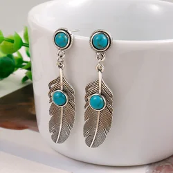 1 Pair of Stylish Vintage Feather Turquoise Drop Ethnic Romantic Su Earrings