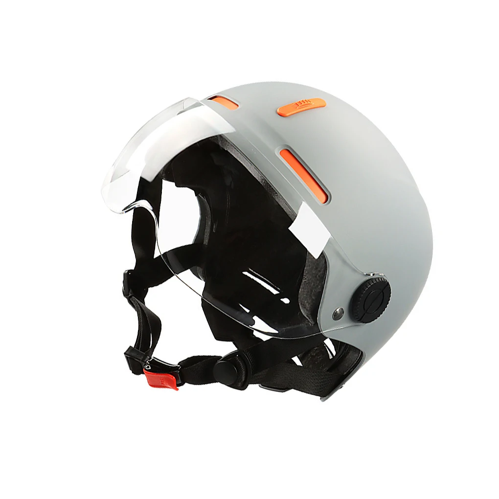 

Оставайтесь защищенными и стильными во время езды на велосипеде с нашими шлемами, подходящими как для мужчин, так и для женщин. Обхват головы может быть...