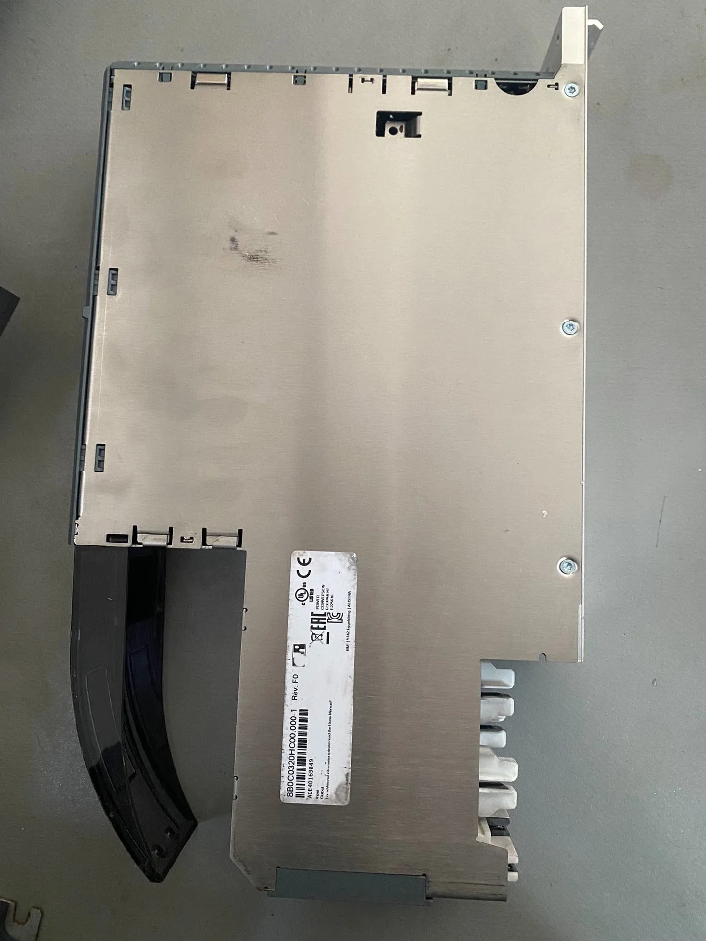 8B0C0320HC00.000-1 B&R용 서보 드라이브