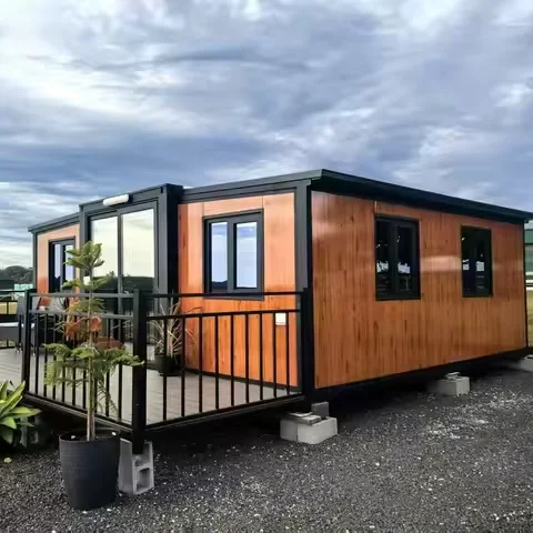 Customized Prefab House 2 3 Bedrooms Prefabricated Modular Tiny House 20ft 40ft Portable Expandable Container House For Hotel Fa