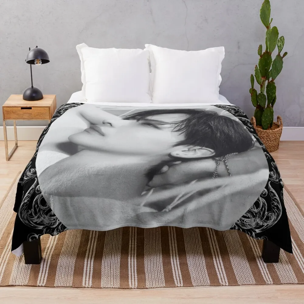 

&TEAM Nicholas Throw Blanket Foldable Soft Warm Blanket for Outdoor Use