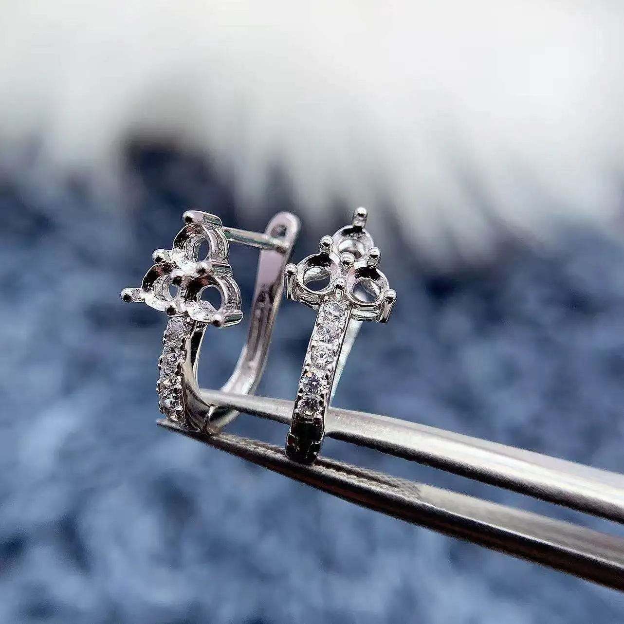 

MeiBaPJ Inlay Round 3*3mm Stone For Womens Earrings Settings S925 Sterling Silver Zircon Classic Jewelry Free Delivery Wholesale