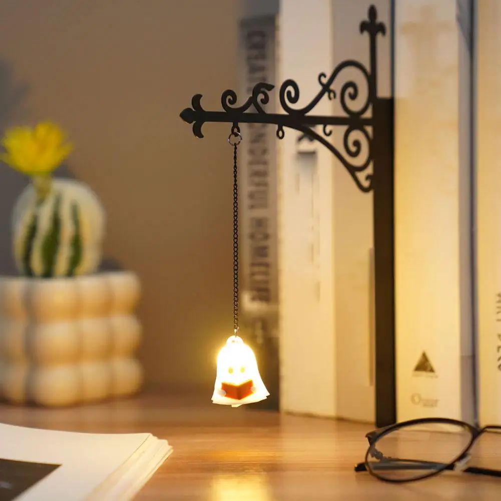 Halloween Decorative Bookshelf Lamp Magic Library Lantern Vintage Gothic Metal Reading Lamp LED Night Light Ornament for Home ﻿