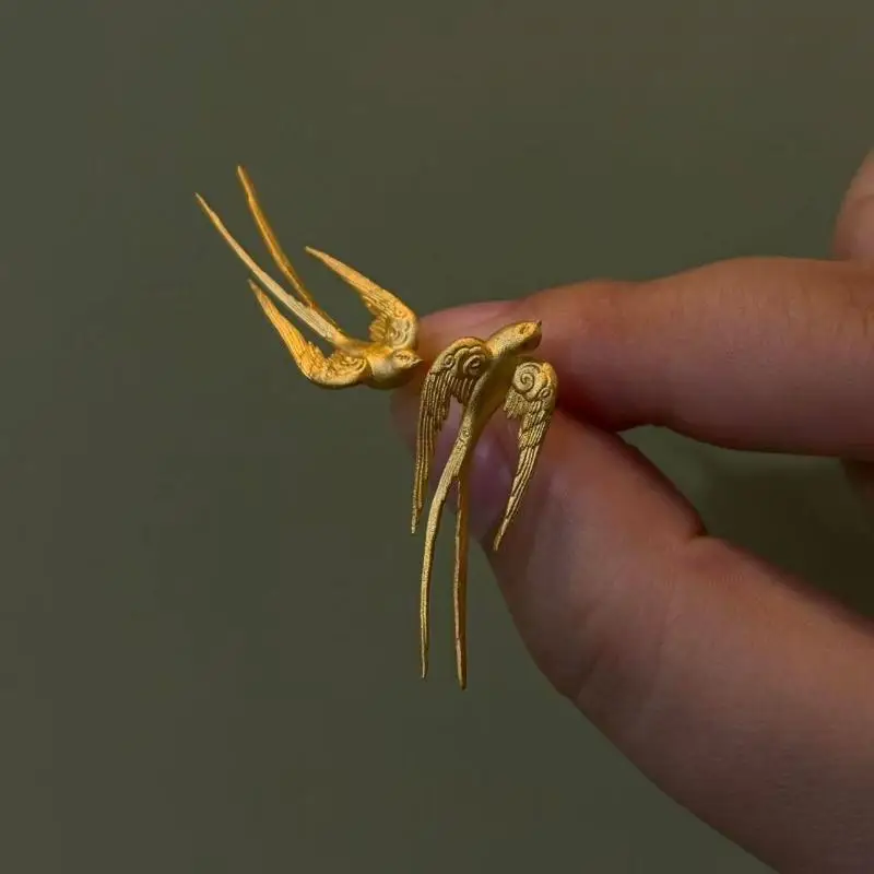 Swallow Gold Earrings Light Luxury Retro Niche Personality Design Elegant Temperament Jewelry for Wedding Guest