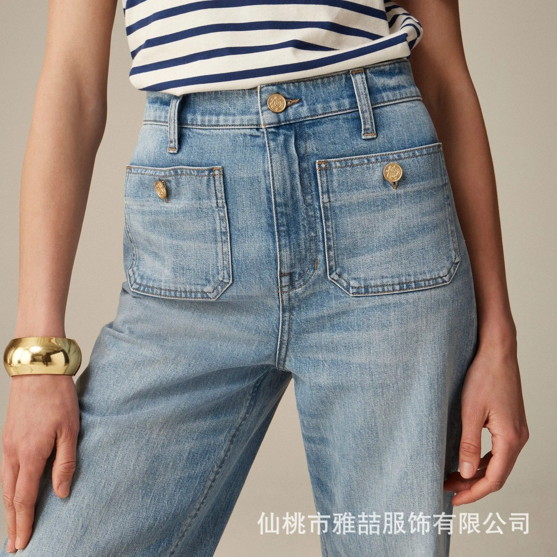 

Washed High-waisted Denim Wide-leg Pants for Women Four Seasons Street Fashion Button-decorated Straight Leg Belly Jeans Trouser
