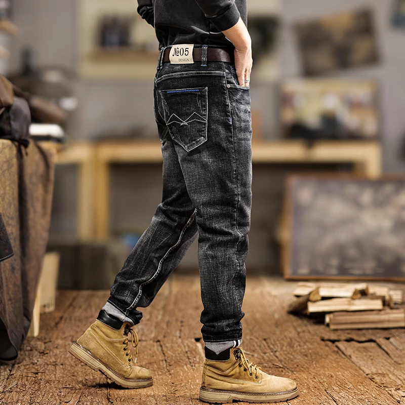 جينز دينم مغسول عصرية لربيع وخريف 2025 للرجال سروال أمريكي عتيق غير رسمي بقصة ضيقة قابل للتمدد