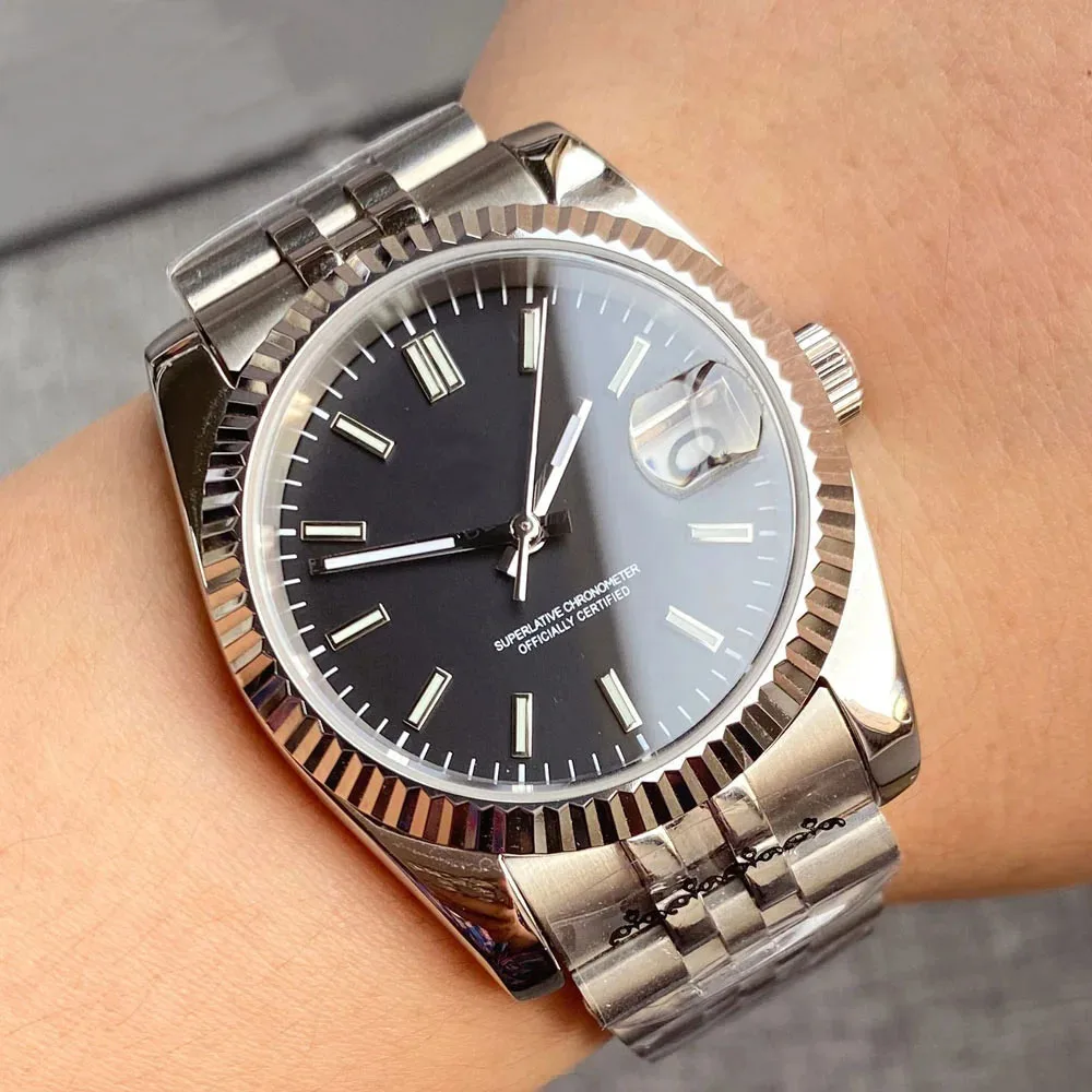 

36 мм 39 мм Sunburst Черный Розовый Синий Красный Циферблат Светящийся Дайвинг NH35 Автоматические Мужские Часы Стальной Ремешок Сапфировое Стекло