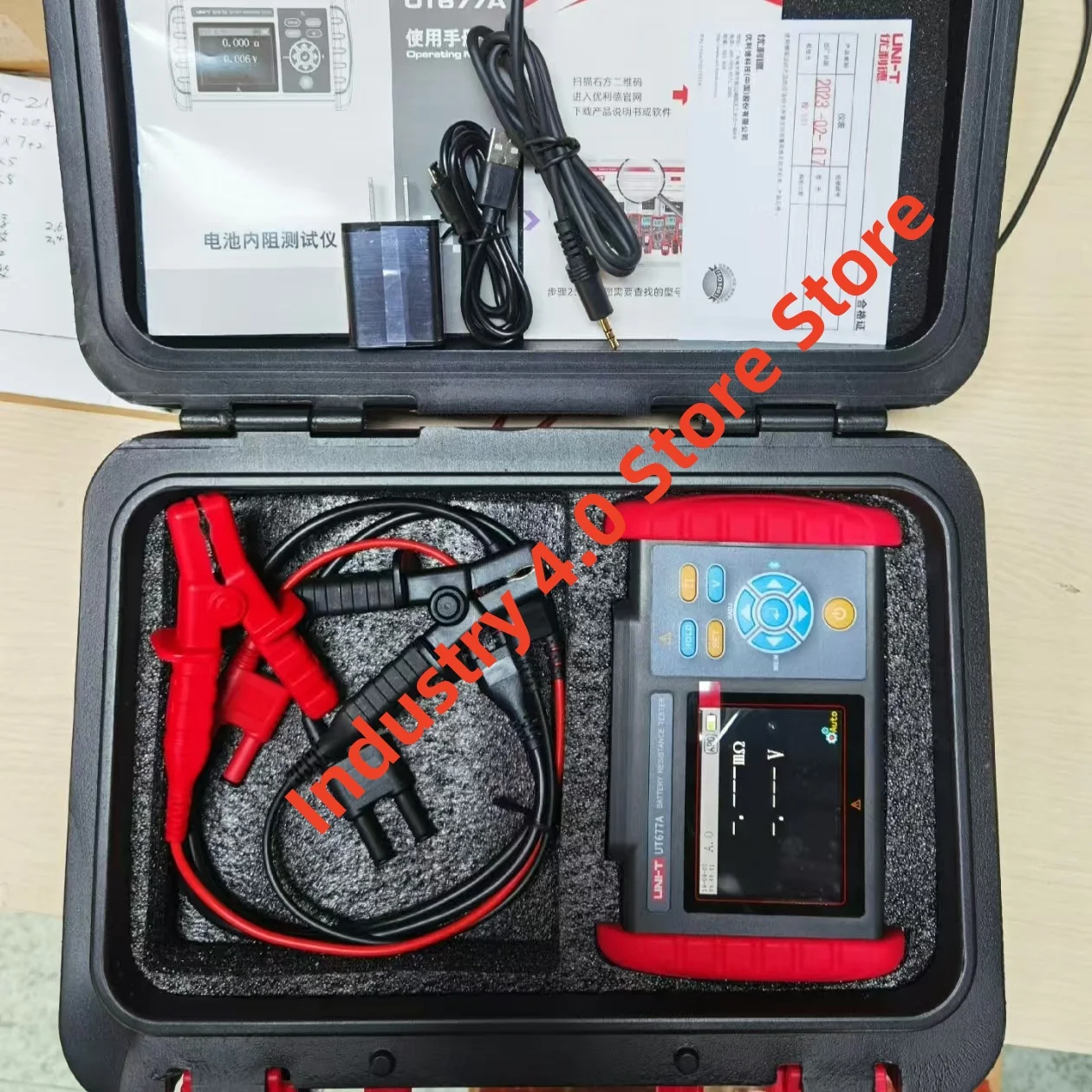 New in box   UT677A Battery Internal Resistance Tester