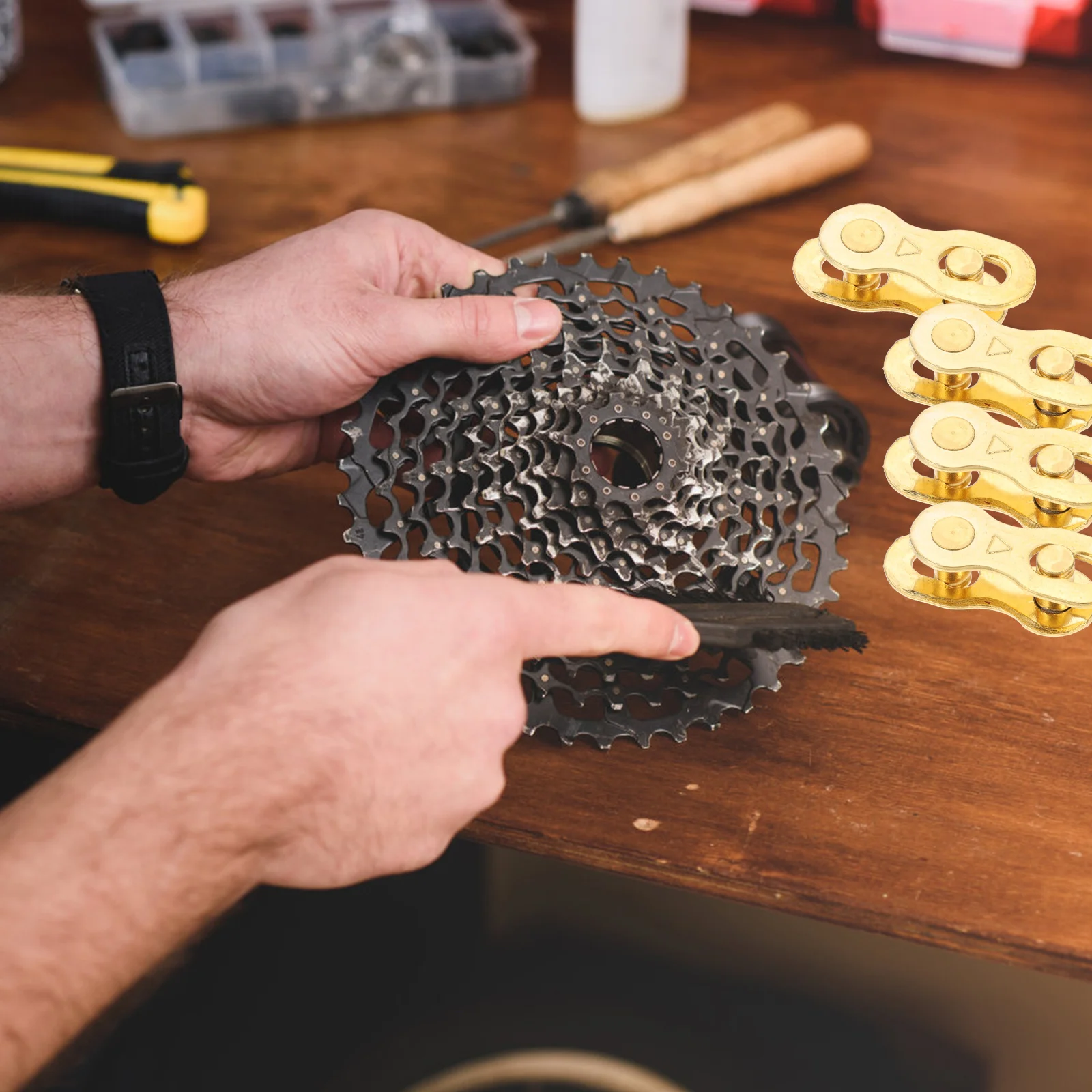 

24Pcs Bike Chain Connecting Buckles Strong Steel Replacement Links Smooth Edges Easy Installation for Mountain Cycle Chain