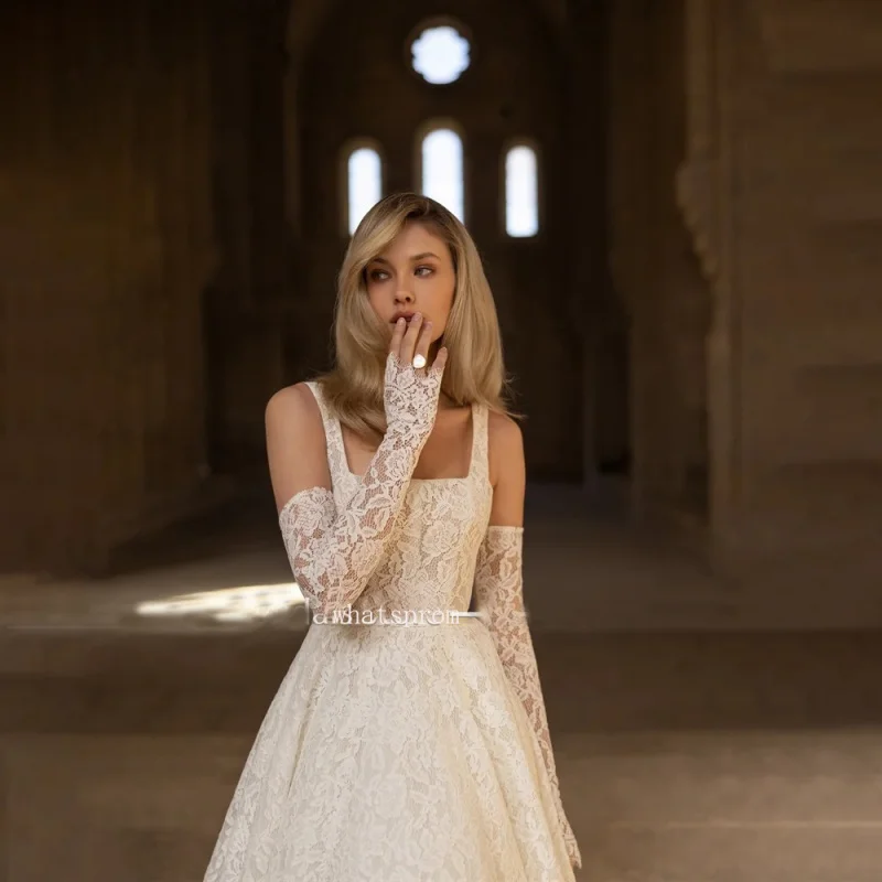 Elegant Square Collar Straples Lace Pleated Wedding Dress Customized A-line Backless Court Bridal Party Gowns vestidos de novia