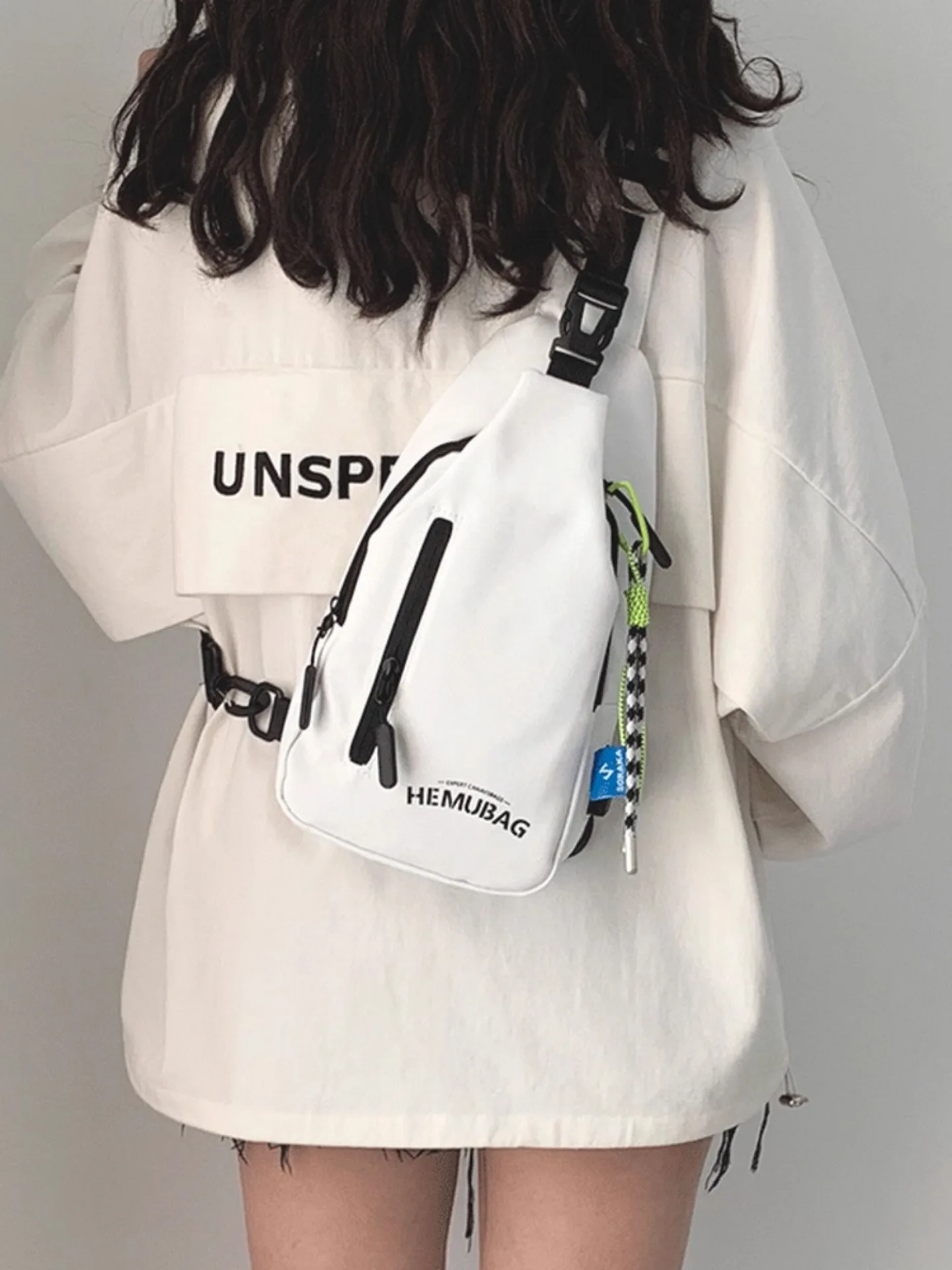 bolso-bandolera-moderno-y-a-la-moda-unisex-casual-para-viaje-almacenamiento-bolso-de-hombro-mochila-de-ocio-material-d