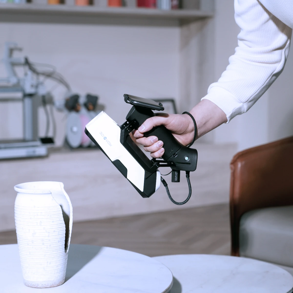 3DeVOK MQ Portable 3D Scanner With 22-Line Infrared Laser & Large-Format Dual-Light Source Speckle Technology