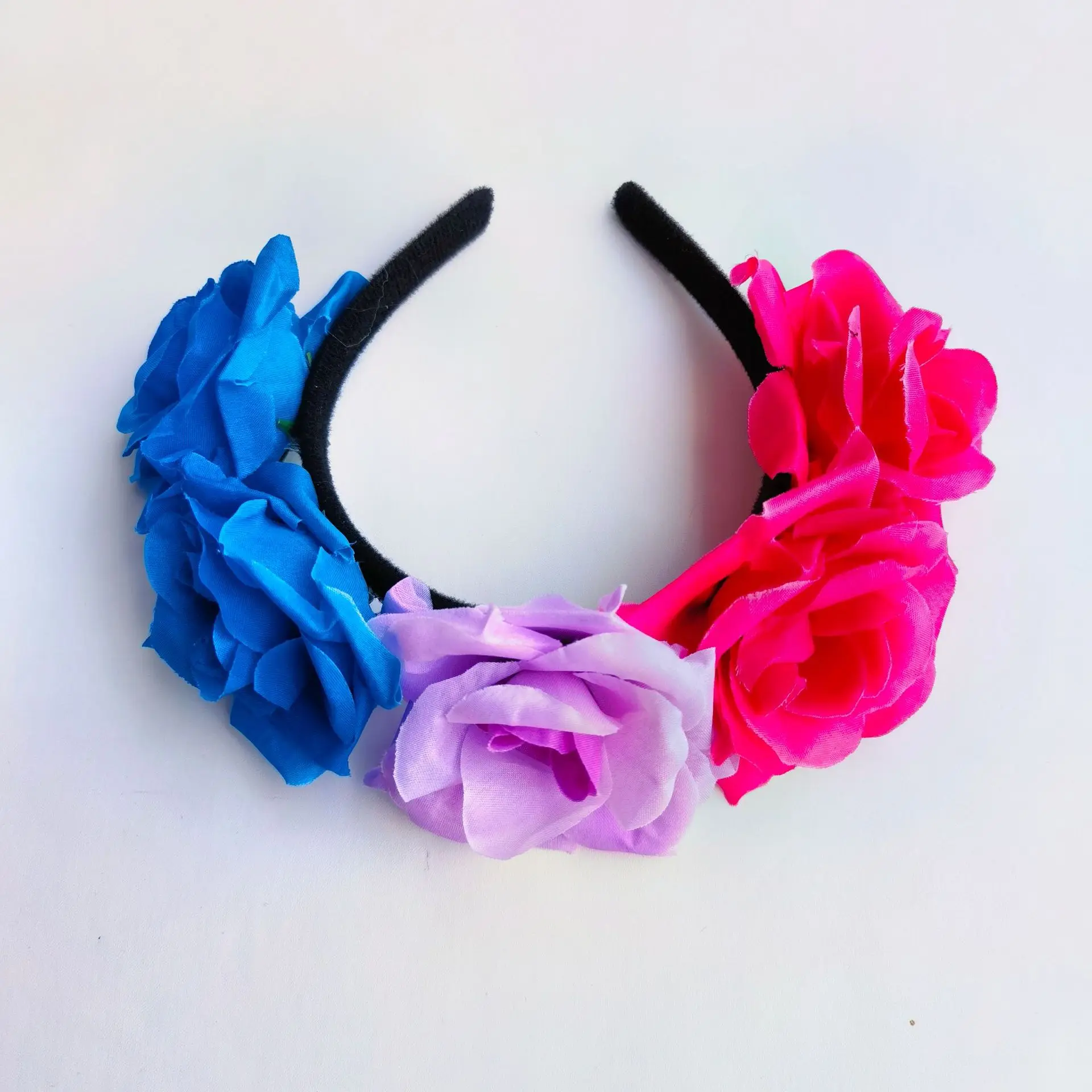 Donne boemia fascia floreale fatta a mano grande fiore di rosa fascia per capelli accessori ragazze damigelle ghirlande ornamenti per capelli festa floreale