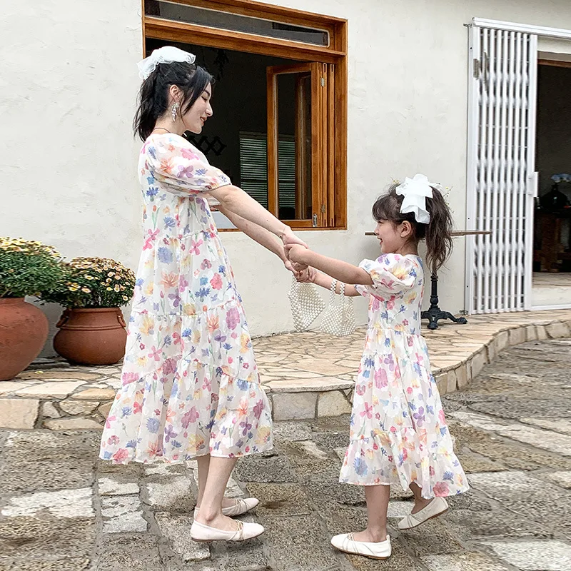 Mom and Baby Girl Same Floral Dress Mother and Daughter Princess Short Sleeve Dresses 2023 Summer Parent-child Matching Clothes