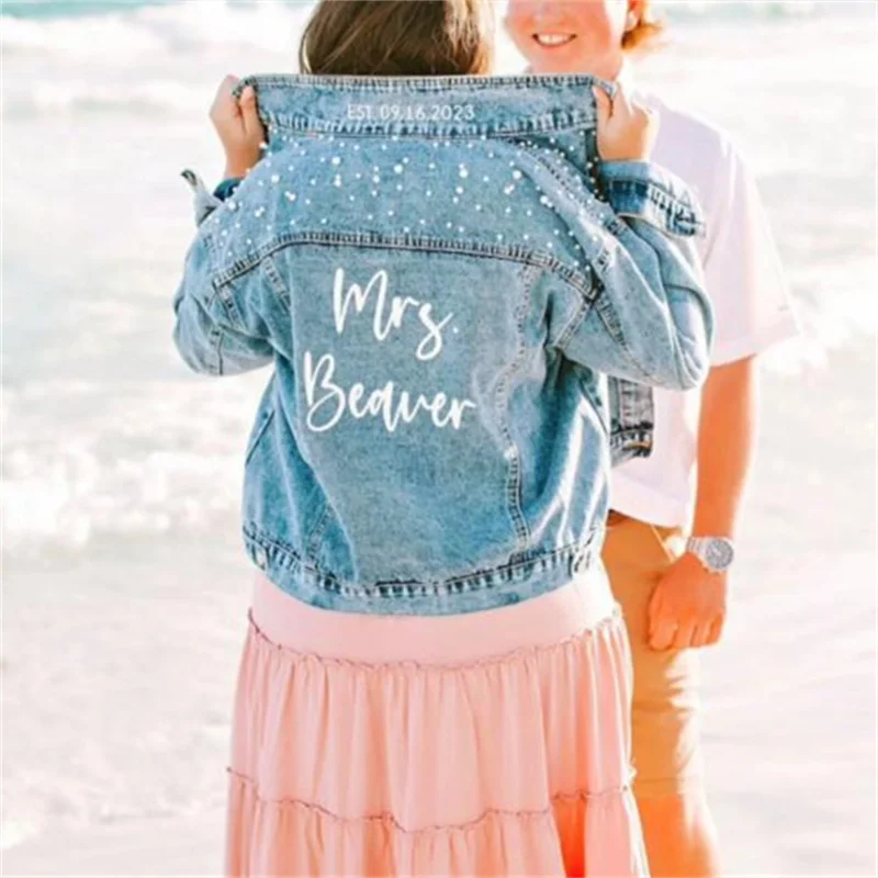 Personalized Bride jean jacket with pearls Mrs Denim Jacket Custom Jean Jacket Bridal gift Wedding/Bride Party Beidesmaid Gift