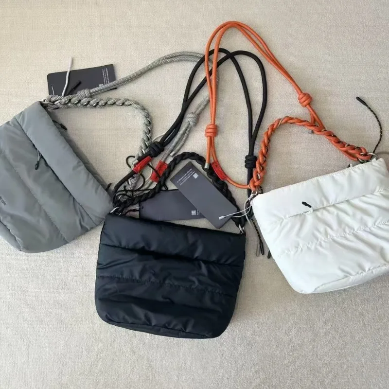 

New high-end cloud bucket bag multifunctional crossbody handbag for women and men autumn and winter styles